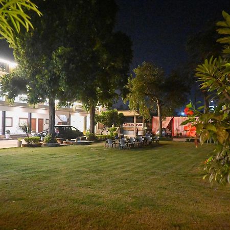 The Kedar Resort Mathura Exteriér fotografie