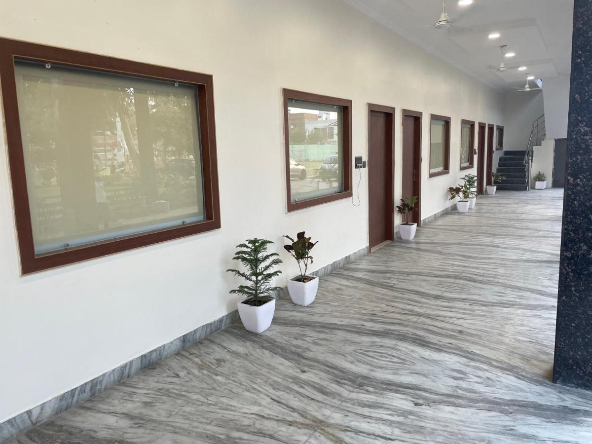 The Kedar Resort Mathura Exteriér fotografie